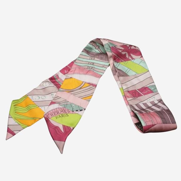 Hermes 100% Silk Twilly Astrologie Nouvelle in Rose Framboise (pink) & Pistache - Picture 11 of 12